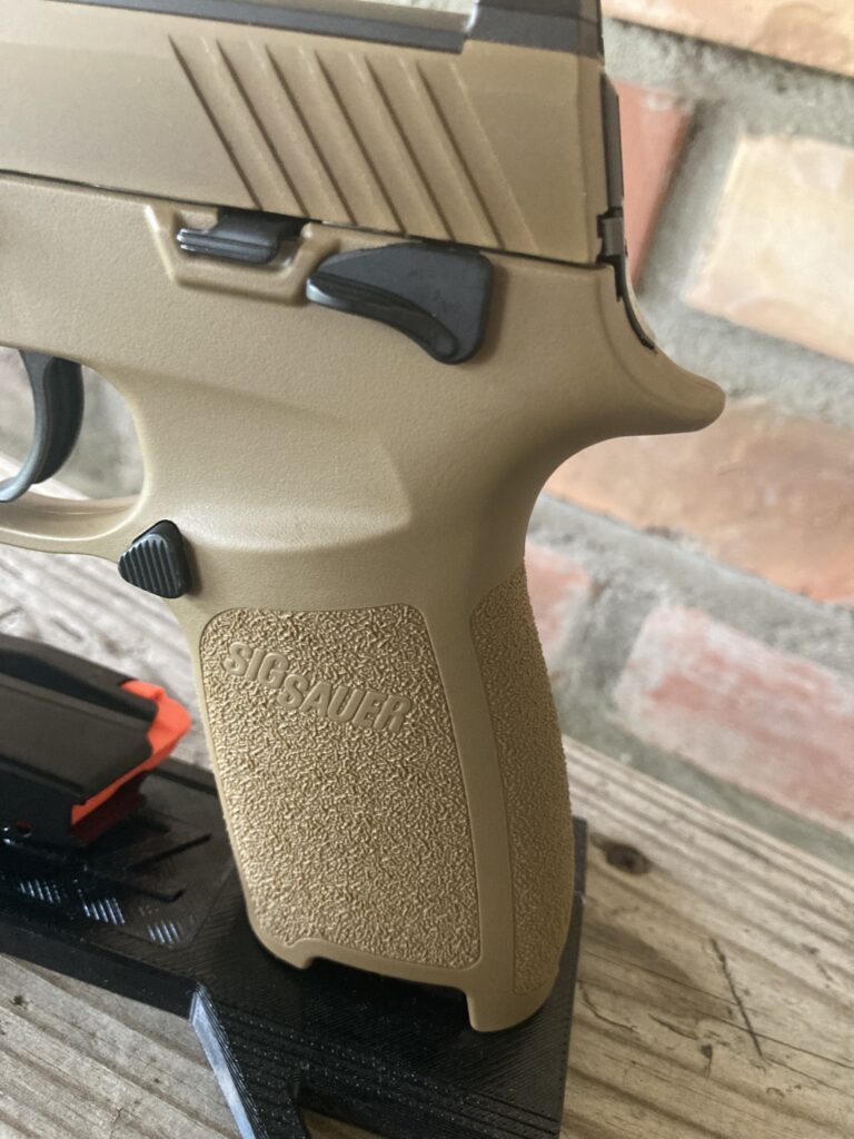SIG Sauer P320 M18